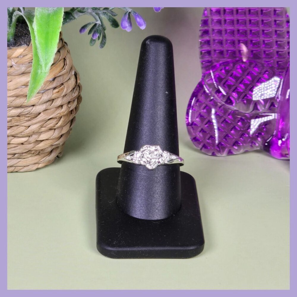 Sculpted‎ Silvery Rose Ring Size 10 (NWOT)